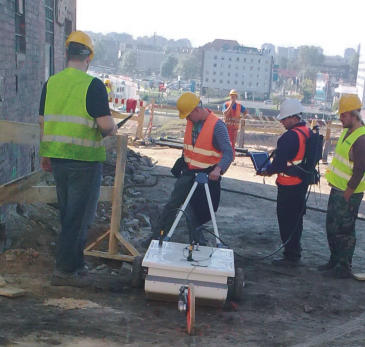 GeoSpectrum - GPR acquisition to identify the structure of the soil, geotechnical borders and cracks in the rock during construction works